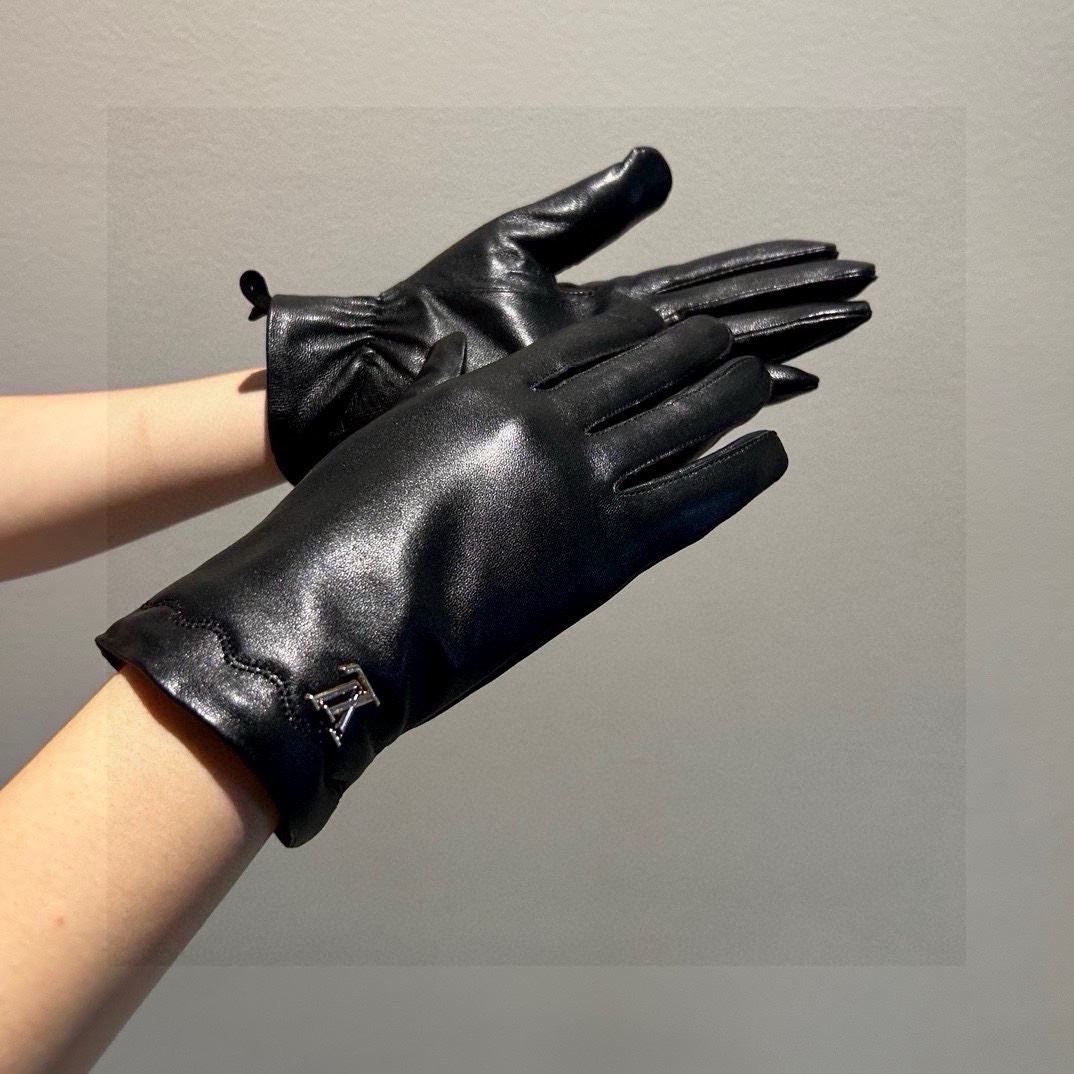 Louis Vuitton Gloves